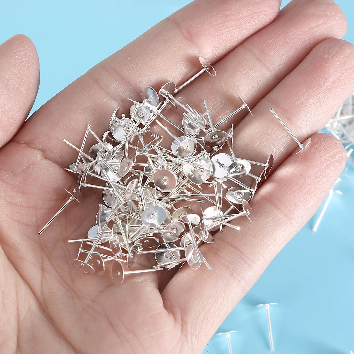 200 Pcs Earring Base Round Stud Decor Earrings Studs Bottom Bracket Woman Metal 
200 Pcs Earring Base Round Stud Decor Earrings Studs Bottom Bracket Woman Metal