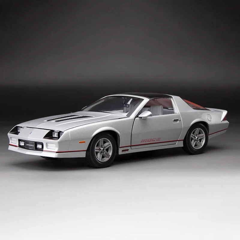 Diecast 1:18 Scale 1985 Camaro IROC Alloy Simulation Car Model Adult Classic Collection Decoration Gift Static Display
Diecast 1:18 Scale 1985 Camaro IROC Alloy Simulation Car Model Adult Classic Collection Decoration Gift Static Display