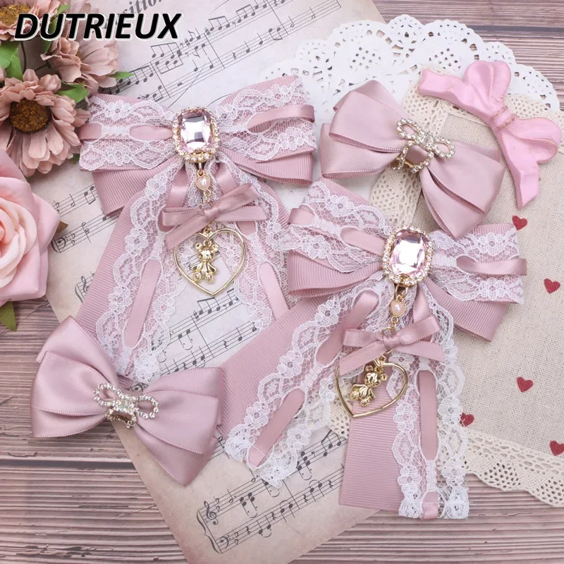 Lolita Bow Kawaii Clip Headdress Japanese Soft Girl Sweet Cute Hair Pin Lace Ribbon Pendant Barrettes Hair Clips Accessories
Lolita Bow Kawaii Clip Headdress Japanese Soft Girl Sweet Cute Hair Pin Lace Ribbon Pendant Barrettes Hair Clips Accessories