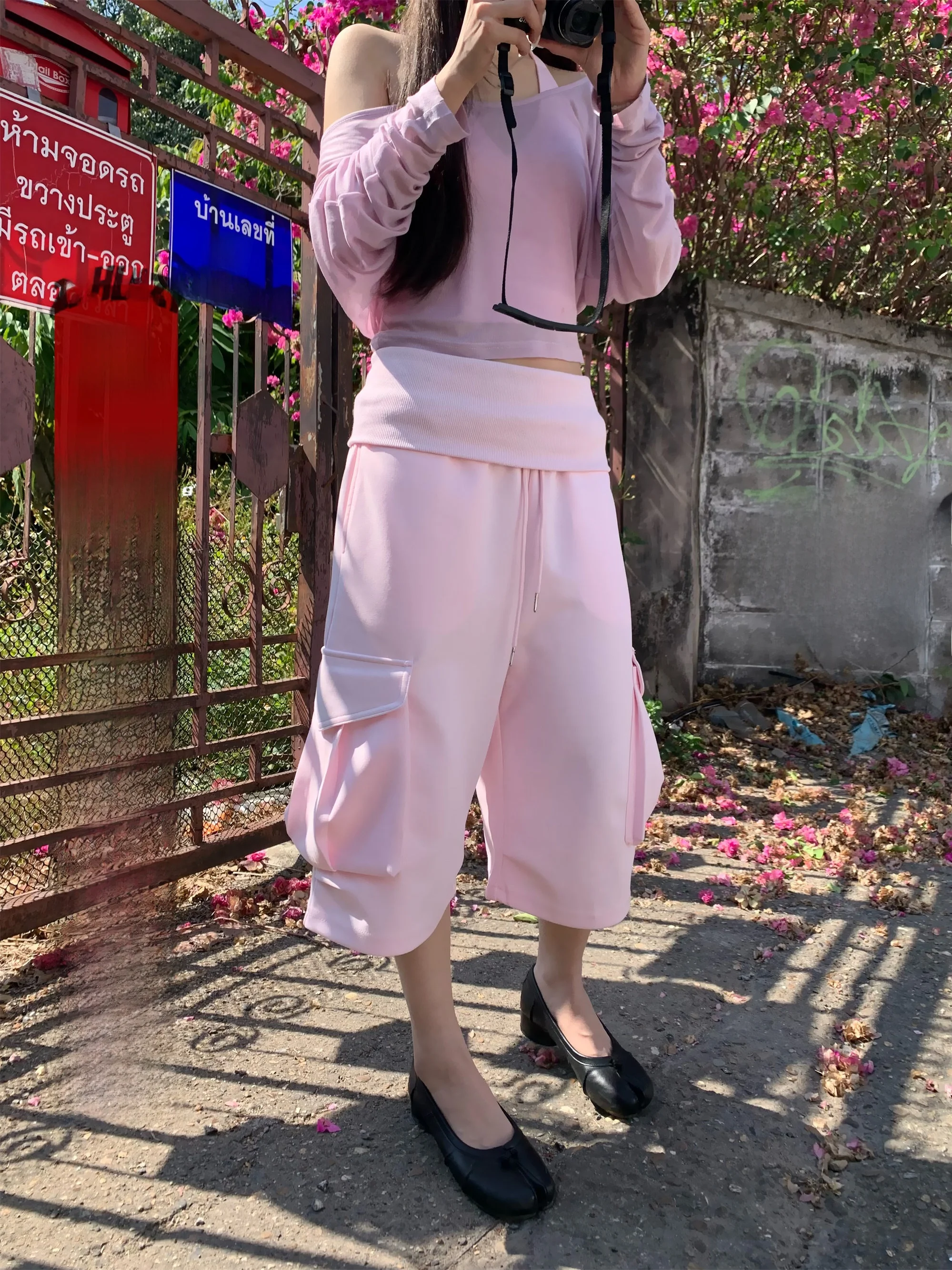 Lazy Women's Casual Cotton Sweatpants Seven-Foot Loose Fit Trousers with Big Pockets Drapey Style Summer Fashion Straight Leg
Lazy Women's Casual Cotton Sweatpants Seven-Foot Loose Fit Trousers with Big Pockets Drapey Style Summer Fashion Straight Leg