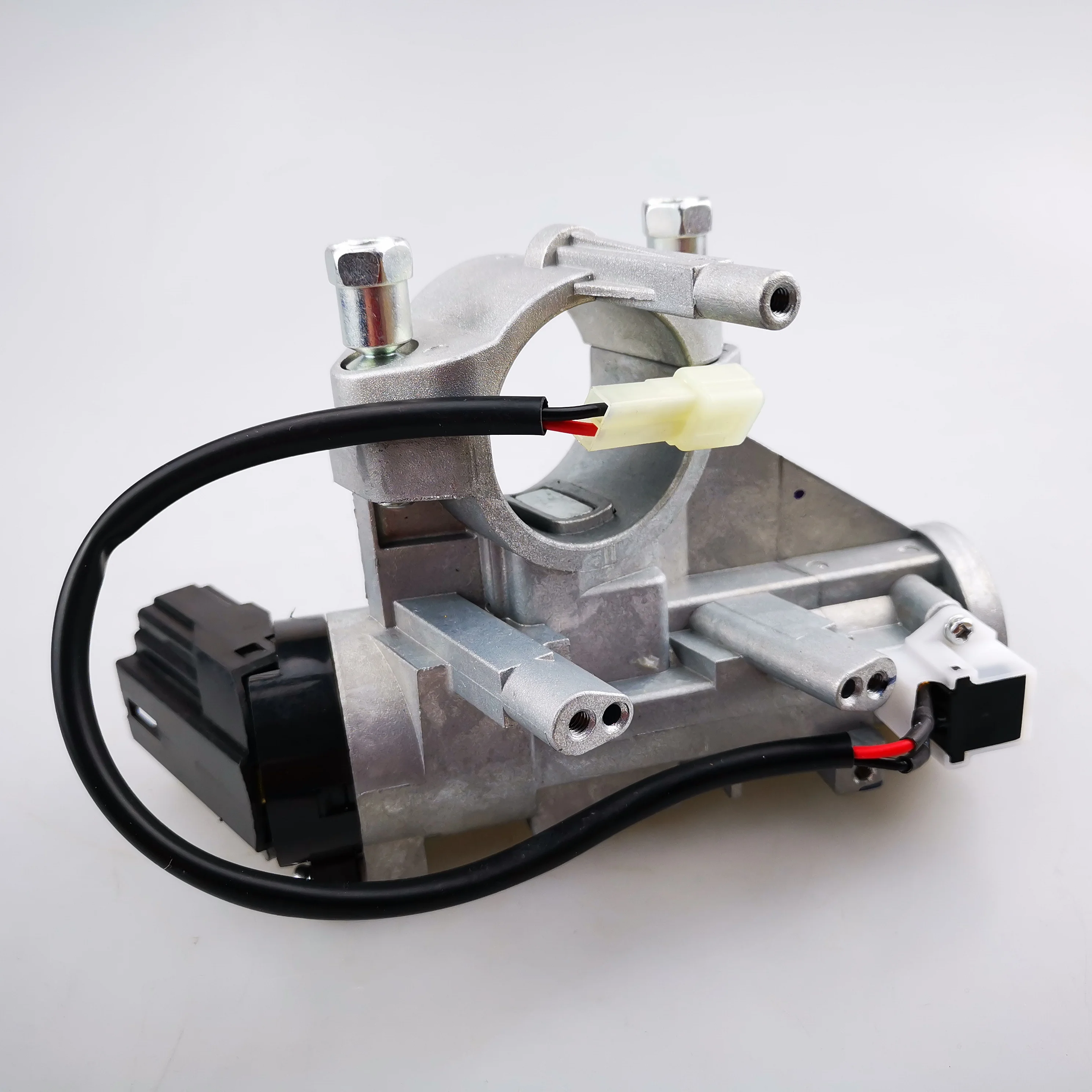 SAIC MAXUS V80 Original Ignition Switch Base Assembly C00016243
SAIC MAXUS V80 Original Ignition Switch Base Assembly C00016243