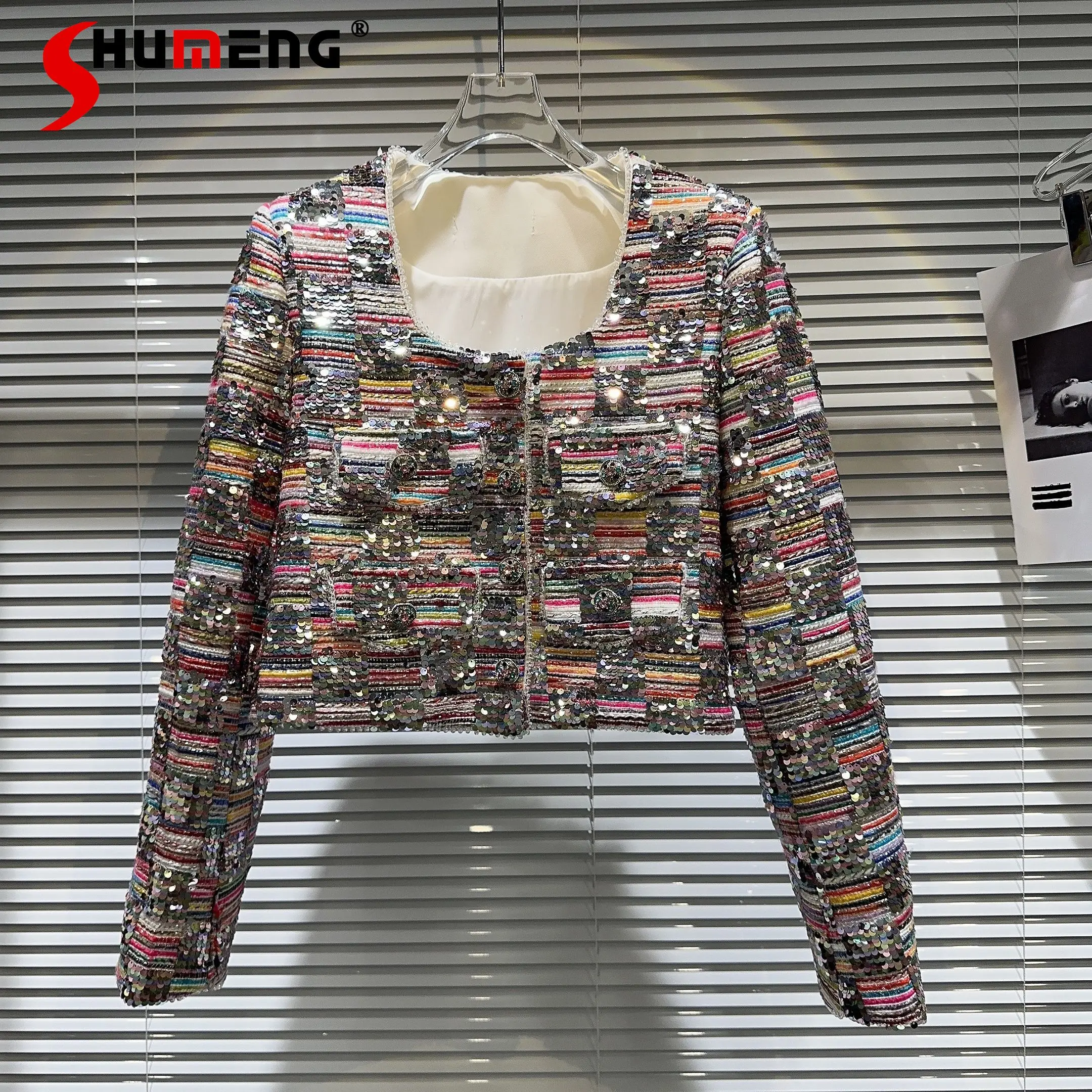 Spring Fall New Classic Style Pocket Sequined Tweed Elegant Chic Coat Women Heavy Work Short Coats Femme High Waist Long Sleeve
Spring Fall New Classic Style Pocket Sequined Tweed Elegant Chic Coat Women Heavy Work Short Coats Femme High Waist Long Sleeve