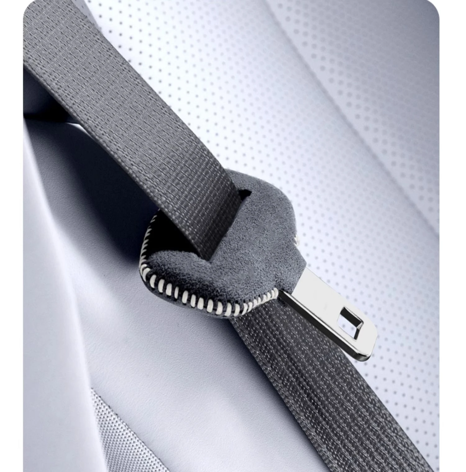 Suitable for BYD Song Plus DMI EV 2021 2023 Front Row 2 Pieces Suede Automobile Safety Belt Buckle Protection Cover
Suitable for BYD Song Plus DMI EV 2021 2023 Front Row 2 Pieces Suede Automobile Safety Belt Buckle Protection Cover