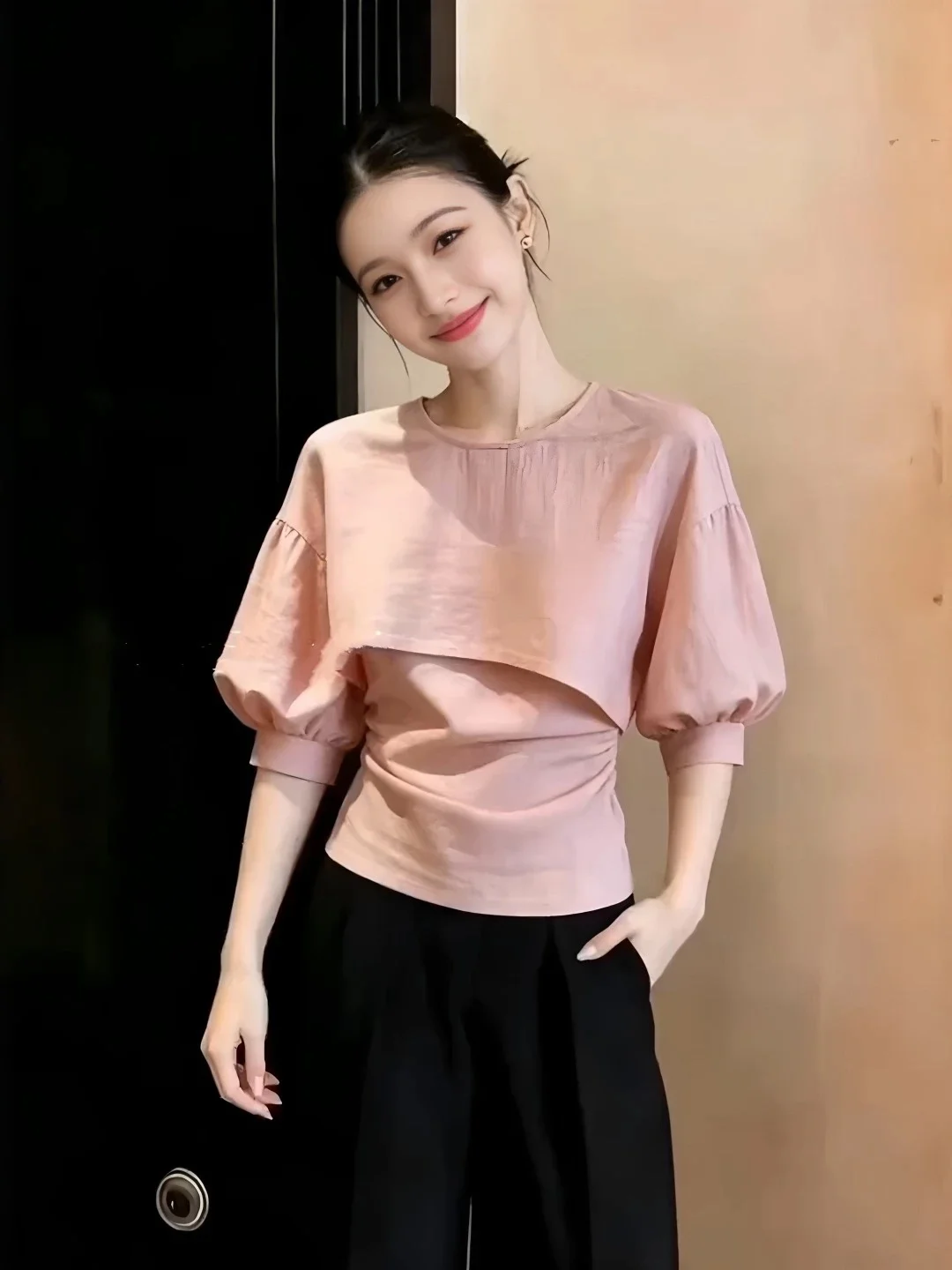 Unique Pink round Neck Shirt T-Shirt Women's Fashionable Beautiful Summer New Arrival Women's Top Casual Comfortable Fit Blouse
Unique Pink round Neck Shirt T-Shirt Women's Fashionable Beautiful Summer New Arrival Women's Top Casual Comfortable Fit Blouse