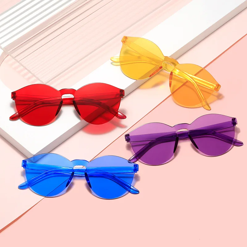 Fashionable New Trend Tiktok Sunglasses Female Travel, Disco, Funny Anti Ultraviolet Net Red Sunshade Glasses for Male
Fashionable New Trend Tiktok Sunglasses Female Travel, Disco, Funny Anti Ultraviolet Net Red Sunshade Glasses for Male