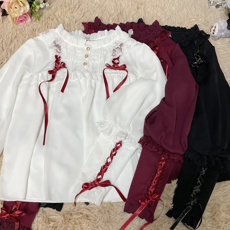 Autumn Winter Japanese Original Lolita Lamb Leg Sleeve Gold Silk Long Sleeve Crew Neck Lace Retro Heavy Industry Top Shirt Women
Autumn Winter Japanese Original Lolita Lamb Leg Sleeve Gold Silk Long Sleeve Crew Neck Lace Retro Heavy Industry Top Shirt Women