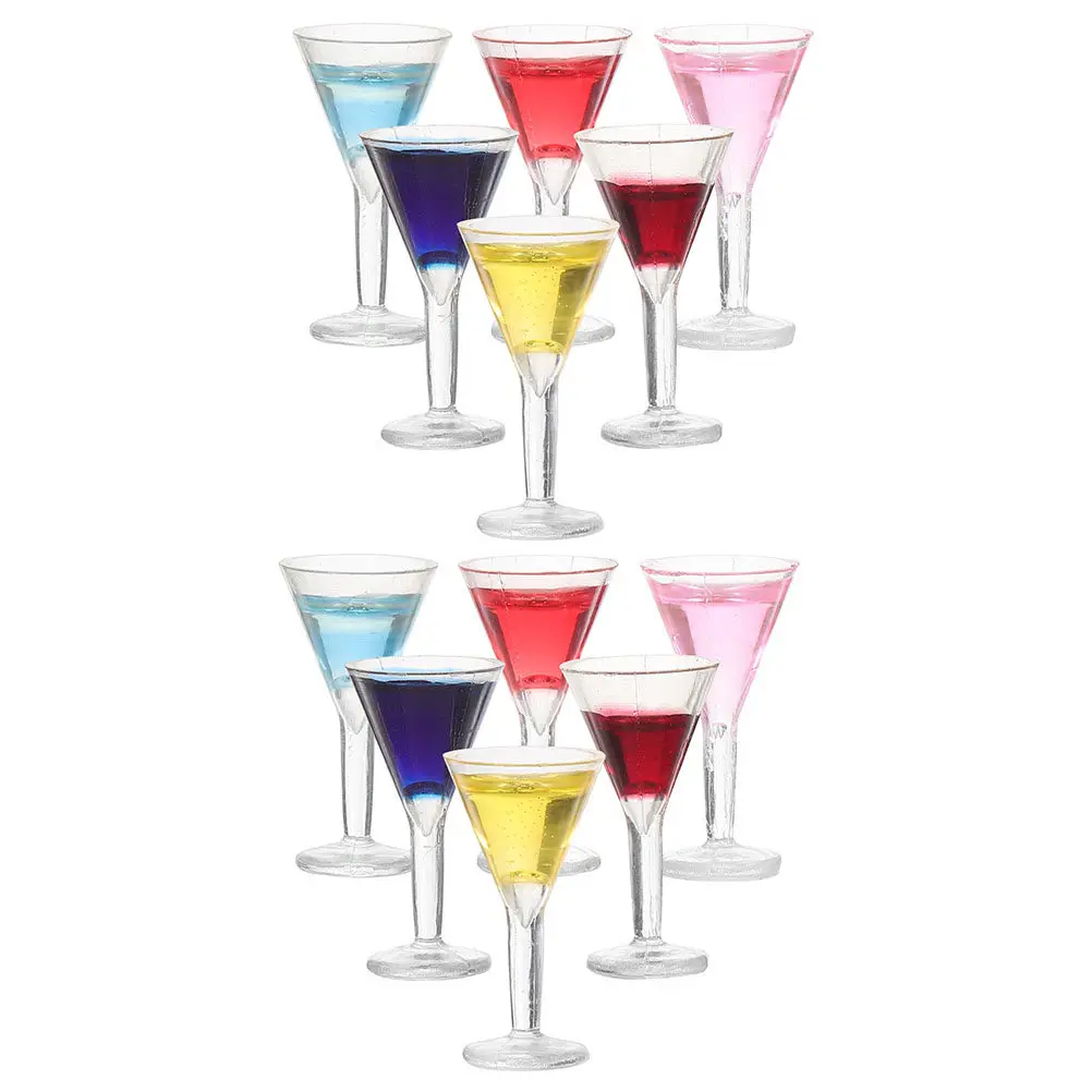 12Pcs Miniature Cocktail Glasses Resin Mini Wine Goblets for Dollhouse Decoration Micro Landscape Goblet Tiny House Decor
12Pcs Miniature Cocktail Glasses Resin Mini Wine Goblets for Dollhouse Decoration Micro Landscape Goblet Tiny House Decor