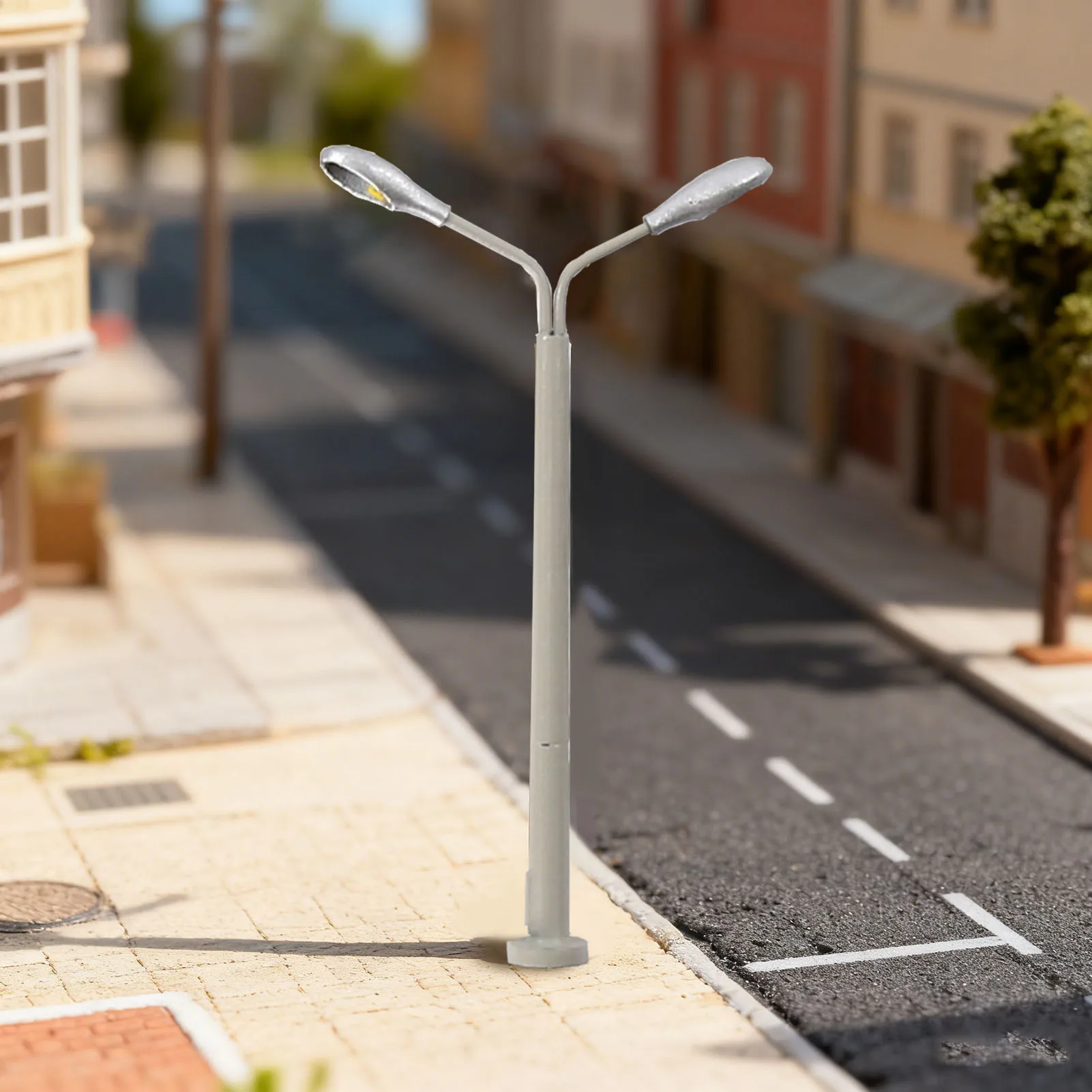 Evemodel 5pcs N HO Scale Silver Metal Street Lights Warm White LED Two-heads Lamps with Resistors for 12V LD15
Evemodel 5pcs N HO Scale Silver Metal Street Lights Warm White LED Two-heads Lamps with Resistors for 12V LD15
