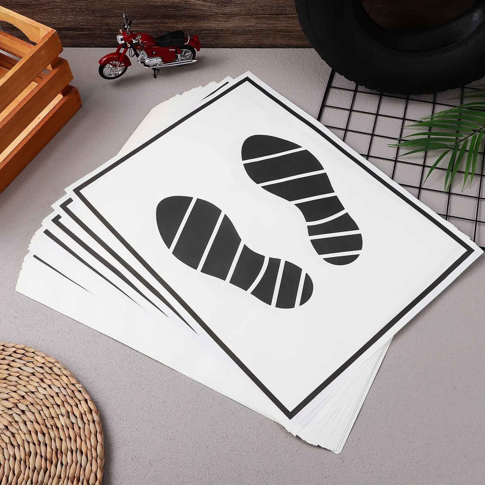 50pcs Disposable Paper Foot Mats for Car Black White Color Durable Practical Automotive Floor Pads Vehicle Pad
50pcs Disposable Paper Foot Mats for Car Black White Color Durable Practical Automotive Floor Pads Vehicle Pad