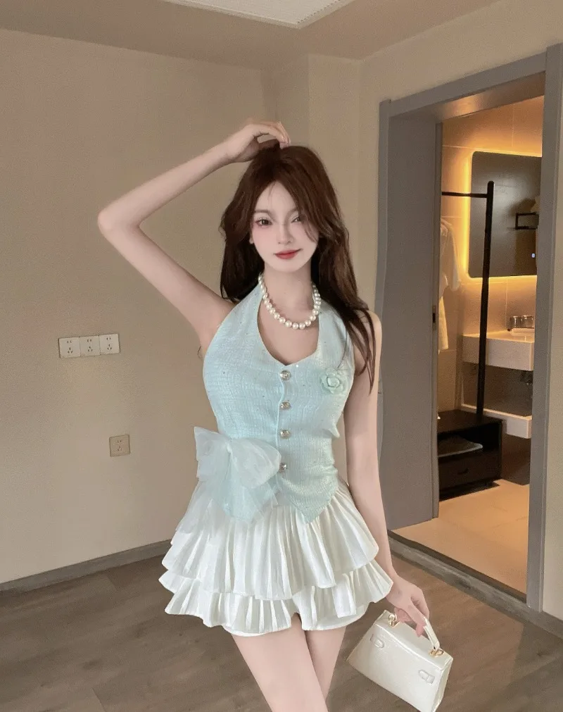 Sweet Hot Girl Sexy Suit Women's Summer Pink Halter Neck Sleeveless Vest High Waisted Cake Shorts Two-piece Set Female Clothes
Sweet Hot Girl Sexy Suit Women's Summer Pink Halter Neck Sleeveless Vest High Waisted Cake Shorts Two-piece Set Female Clothes