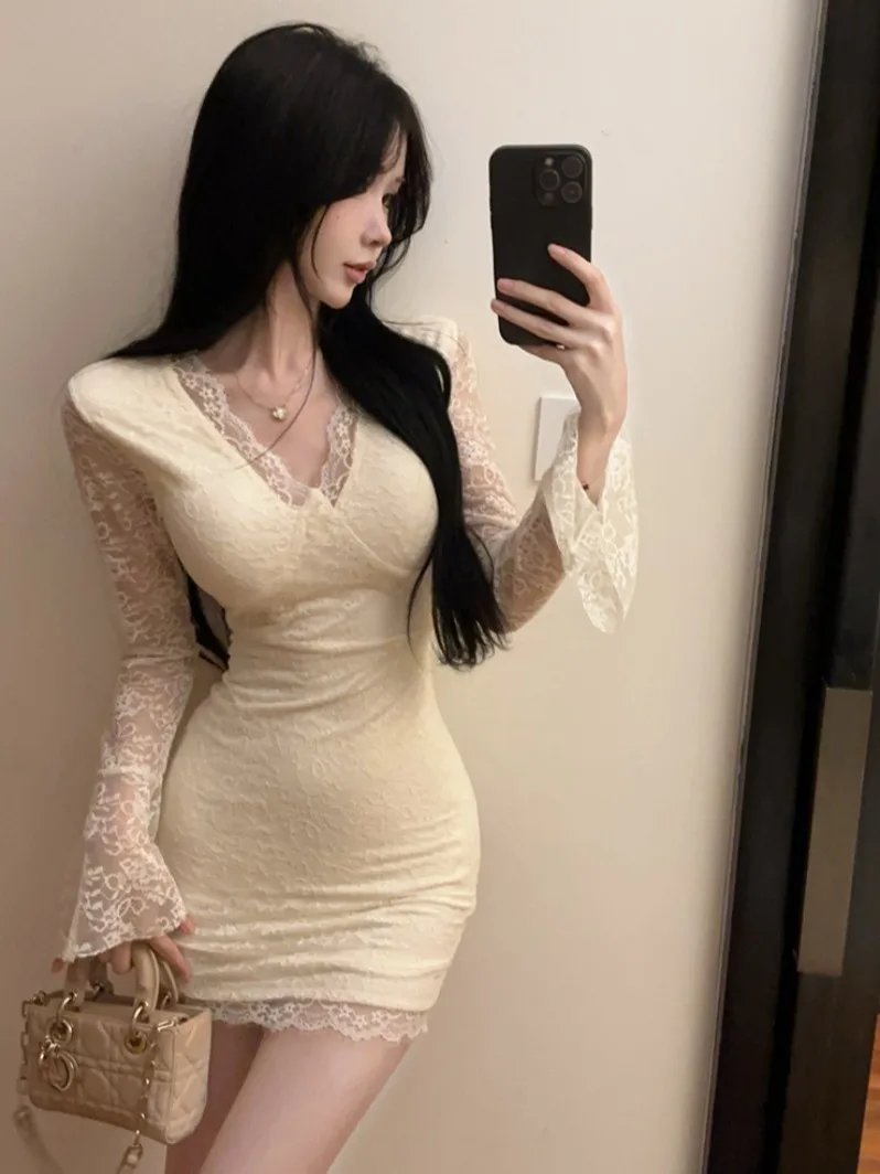 Ele Lace V-ne Long Sve Dr Women's Autumn Sexy Waist-cinching Bodycon ort Skirt Ci Commute Pure Desire Sle
Ele Lace V-ne Long Sve Dr Women's Autumn Sexy Waist-cinching Bodycon ort Skirt Ci Commute Pure Desire Sle