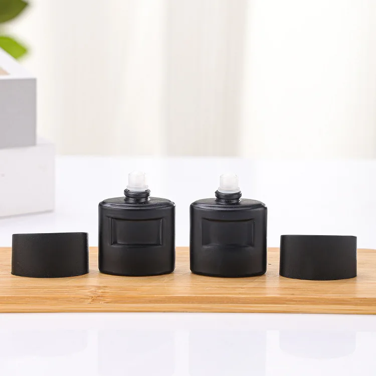 10 pcs 5ml black glass mini travel sealed split bottle can be used for perfume sample spray bottle
10 pcs 5ml black glass mini travel sealed split bottle can be used for perfume sample spray bottle