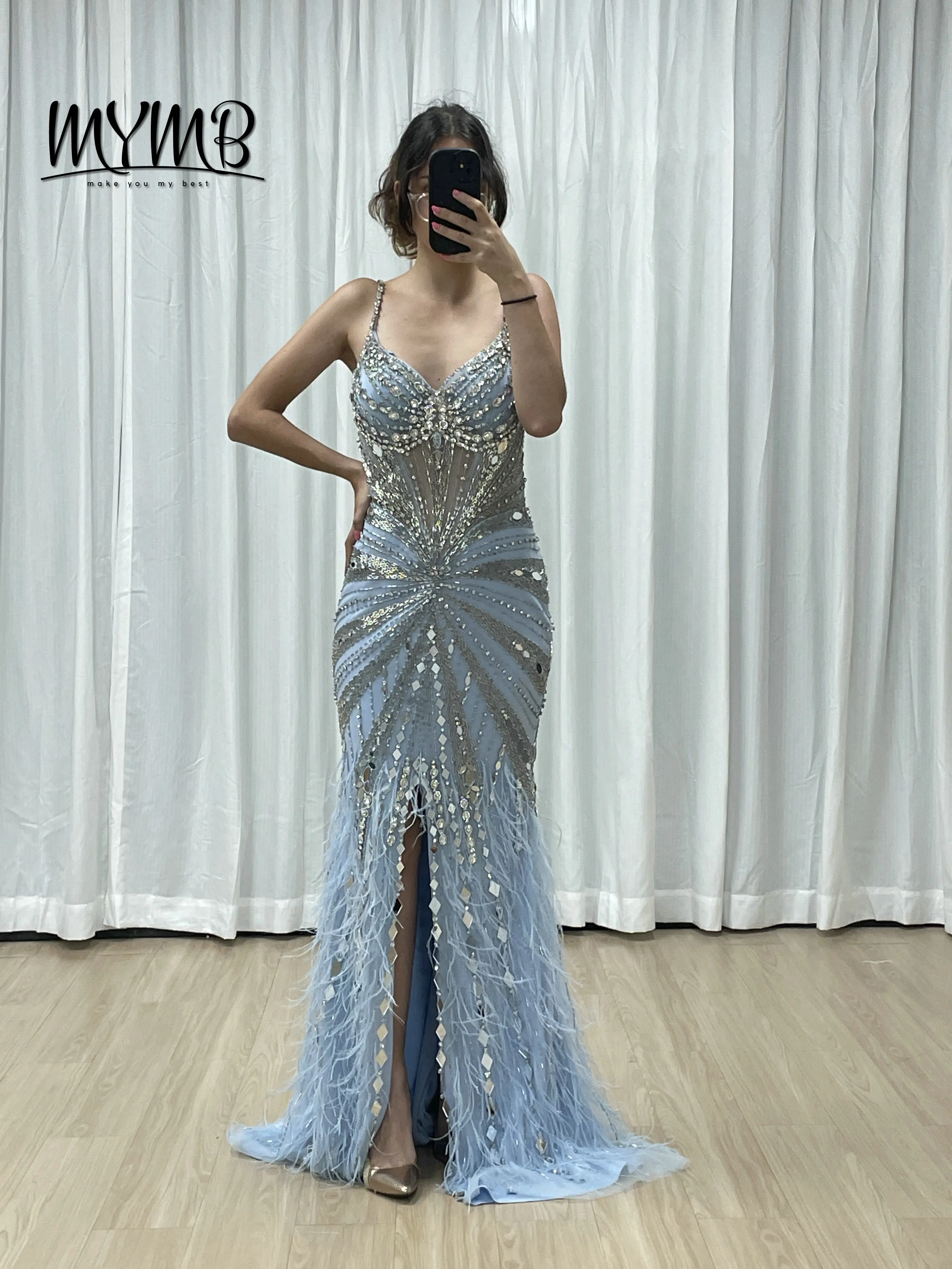 MYMB Luxury Evening Gown With Hand Beading and Feathers Spaghetti Strap Mermaid Sexy Sparkly Crystal Party Prom Dress MB40260-2
MYMB Luxury Evening Gown With Hand Beading and Feathers Spaghetti Strap Mermaid Sexy Sparkly Crystal Party Prom Dress MB40260-2