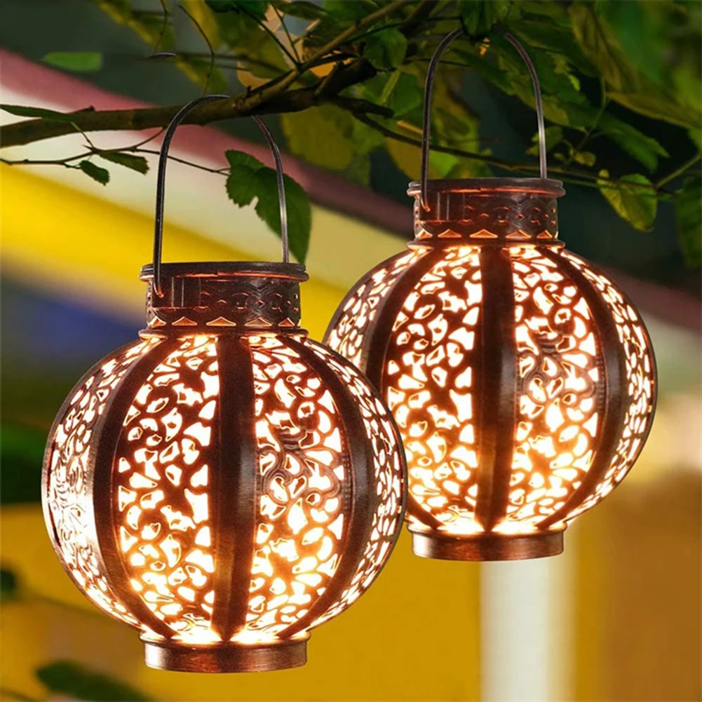 LED Solar Lantern Light Projection Lights Wrought Iron Hanging Lamps Outdoor Solar Garden Lights Decor for Yard Tree Fence Patio
LED Solar Lantern Light Projection Lights Wrought Iron Hanging Lamps Outdoor Solar Garden Lights Decor for Yard Tree Fence Patio