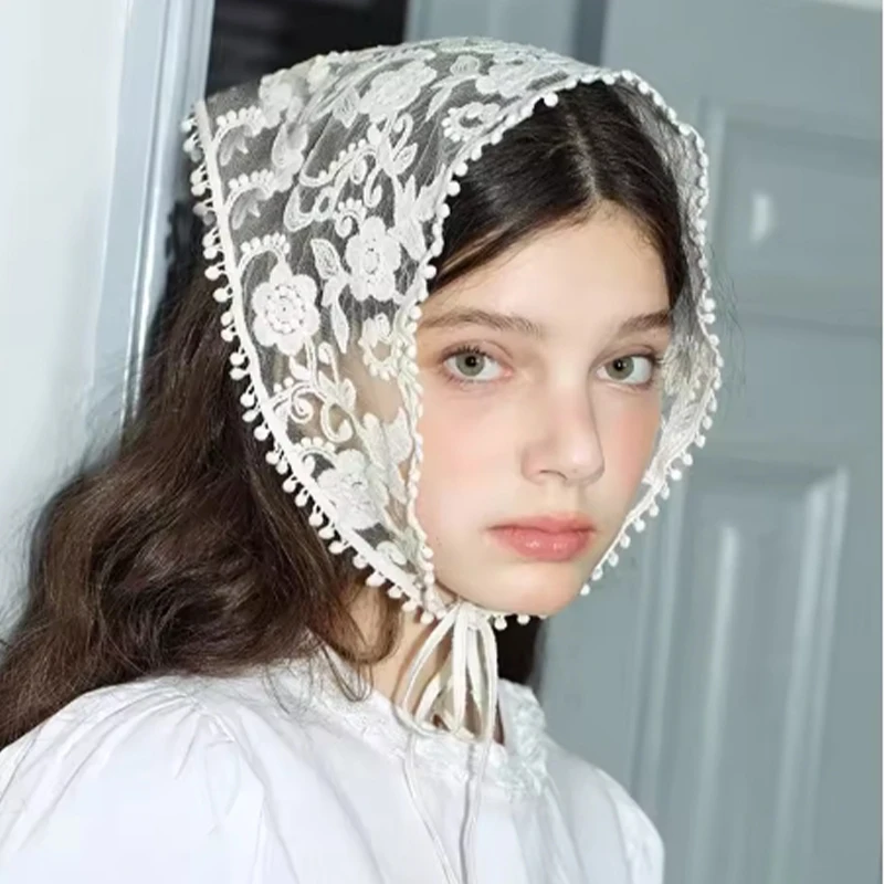 French Vintage Lace Triangle Scarfs Korean Hollow Floral Tie Wrap Head Scarf Ladies Cute Sweet Summer Outdoor Outing Headwear
French Vintage Lace Triangle Scarfs Korean Hollow Floral Tie Wrap Head Scarf Ladies Cute Sweet Summer Outdoor Outing Headwear