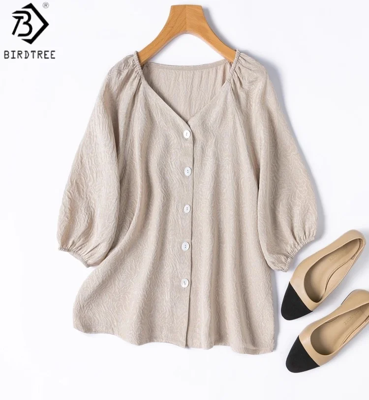 Birdtree 20MM 100% Mulberry Silk Beige Shirt,Women Guanle Crepe Half Sleeves Single Breasted V-Neck Blouse,2025 NewT57832JF
Birdtree 20MM 100% Mulberry Silk Beige Shirt,Women Guanle Crepe Half Sleeves Single Breasted V-Neck Blouse,2025 NewT57832JF