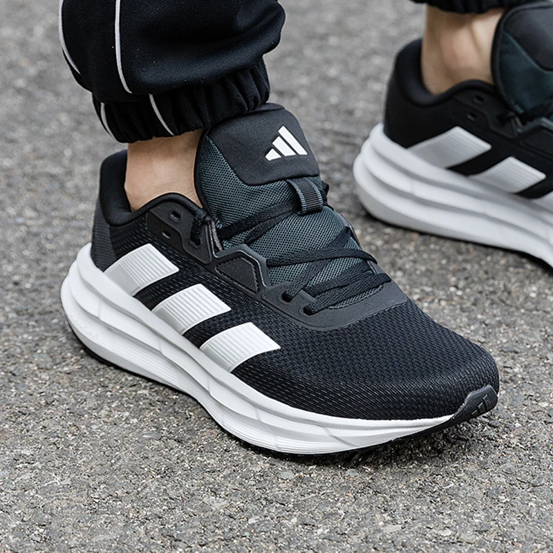 Adidas Runfalcon 3 Classic Black and White Sports Shoes, Breathable and Lightweight, Suitable for Daily Sports and Casual Outing
Adidas Runfalcon 3 Classic Black and White Sports Shoes, Breathable and Lightweight, Suitable for Daily Sports and Casual Outing