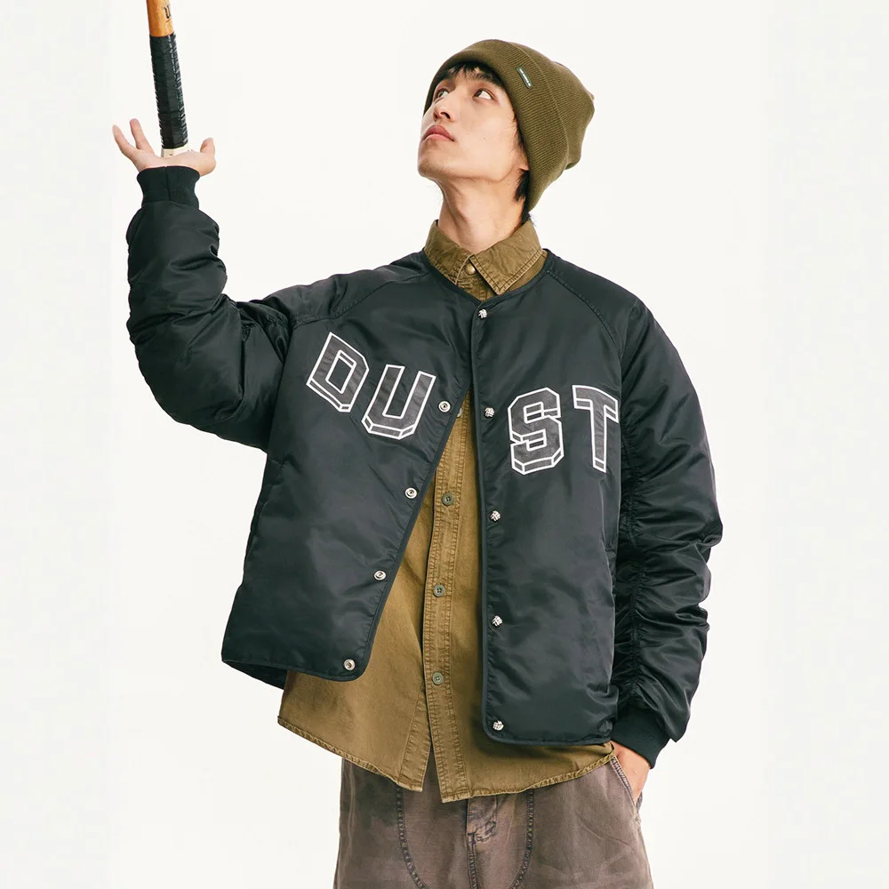 Водонепроницаемая теплая пуховая куртка свободного кроя с воротником-стойкой, с буквенным принтом, для повседневной носки, из нейлоновой ткани
Водонепроницаемая теплая пуховая куртка свободного кроя с воротником-стойкой, с буквенным принтом, для повседневной носки, из нейлоновой ткани