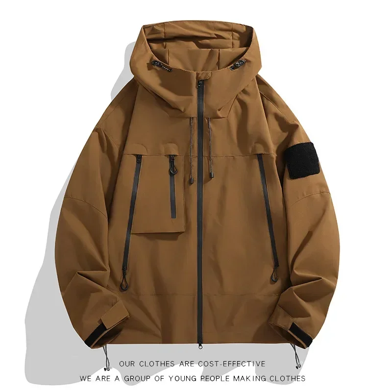 Solid Color Outdoor Casual Loose Hooded Charge Jacket, Men's Spring and Autumn New Fashion Simple Zipper Jacket Side Seam Pocket
Solid Color Outdoor Casual Loose Hooded Charge Jacket, Men's Spring and Autumn New Fashion Simple Zipper Jacket Side Seam Pocket