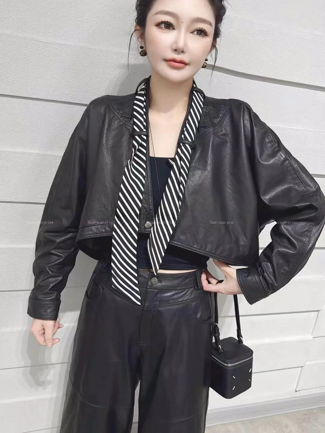 Retro ort Ce Brown Leather Jaet Women's Street Motorcycle Sle Jaet eepskin Coat Autumn New Arrival Faion Ladies
Retro ort Ce Brown Leather Jaet Women's Street Motorcycle Sle Jaet eepskin Coat Autumn New Arrival Faion Ladies