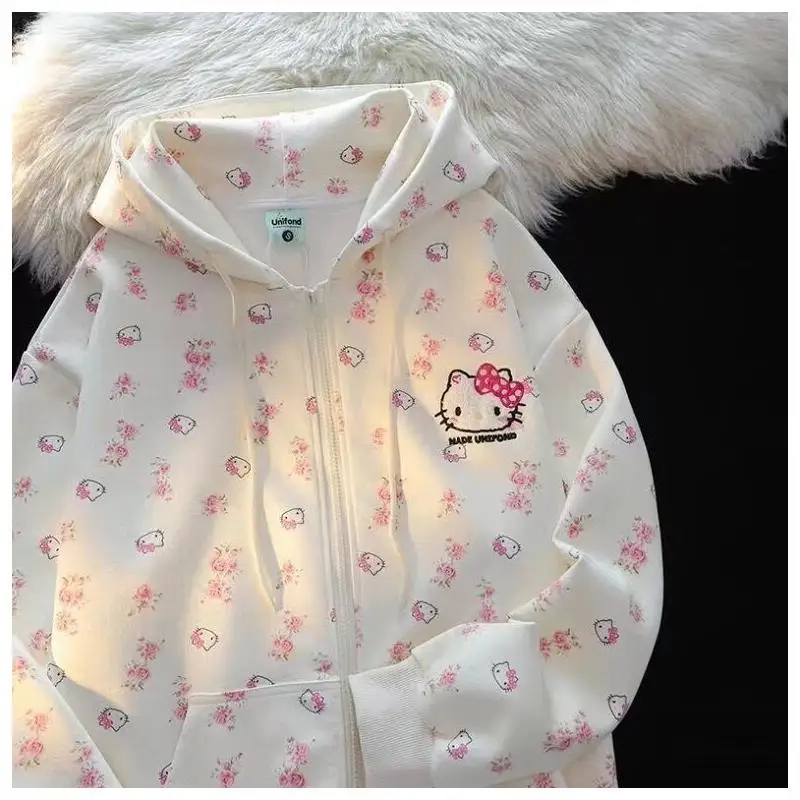 Женская толстовка с капюшоном Sanrio Hello Kitty, кардиган, топы, кардиган с вышивкой, детский осенне-зимний кардиган с цветочным принтом, новый японский стиль
Женская толстовка с капюшоном Sanrio Hello Kitty, кардиган, топы, кардиган с вышивкой, детский осенне-зимний кардиган с цветочным принтом, новый японский стиль