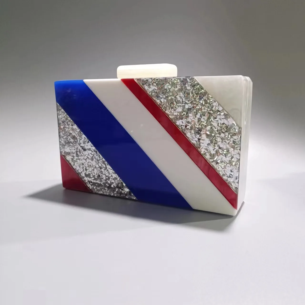 Женская акриловая сумка для ужина на одно плечо, диагональный клатч на цепочке для свадьбы, банкета, сумка Bolsos Lujos Marcas Famosas
Женская акриловая сумка для ужина на одно плечо, диагональный клатч на цепочке для свадьбы, банкета, сумка Bolsos Lujos Marcas Famosas