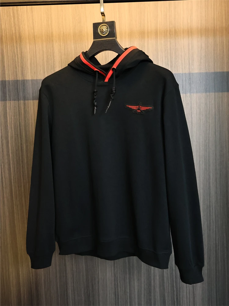 Fashionable Loose Men's Hoodie Pure Color Embroidery Trendy Sweatshirt Autumn Wear Casual Comfortable Unisex Streetwear
Fashionable Loose Men's Hoodie Pure Color Embroidery Trendy Sweatshirt Autumn Wear Casual Comfortable Unisex Streetwear