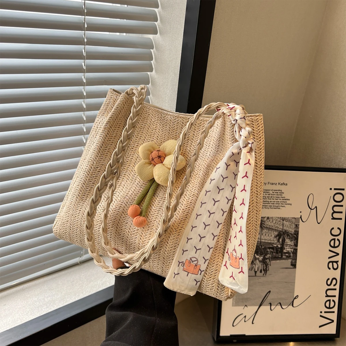 Women's messenger bag woven bag, summer handbag shoulder bag, commuter tote bag, suitable for vacation travel, beach, shopping
Women's messenger bag woven bag, summer handbag shoulder bag, commuter tote bag, suitable for vacation travel, beach, shopping