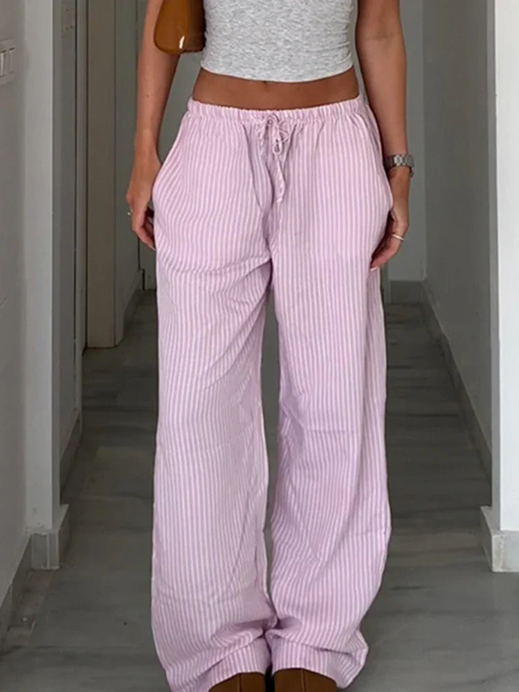 Streetwear Striped Print Loose Trousers Lace-up Joggers Fashion Y2K Baggy Pants Basic Aesthetic 90s sweat free Cute Bottoms
Streetwear Striped Print Loose Trousers Lace-up Joggers Fashion Y2K Baggy Pants Basic Aesthetic 90s sweat free Cute Bottoms