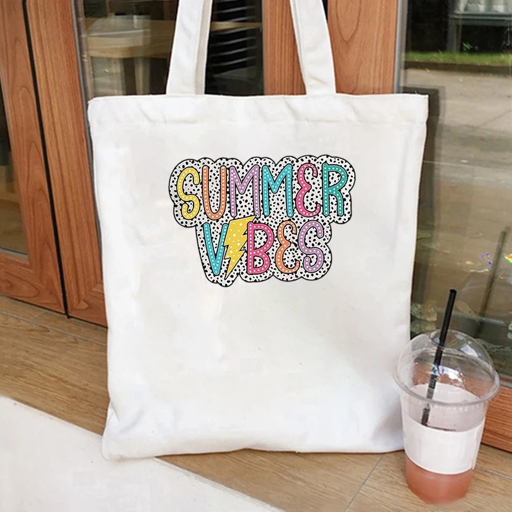 Pink Summer Vibes Canvas Tote Bag Retro Letters Eco Friendly Reusable Shopping Shoulder Bags Large Handbag for Women
Pink Summer Vibes Canvas Tote Bag Retro Letters Eco Friendly Reusable Shopping Shoulder Bags Large Handbag for Women