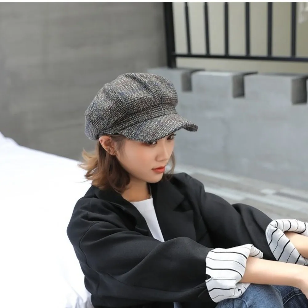 Vintage Woolen Plaid Octagonal Hat Ear Protection Keep Warm British Berets Korean Style Thick Artist Hat Girl
Vintage Woolen Plaid Octagonal Hat Ear Protection Keep Warm British Berets Korean Style Thick Artist Hat Girl