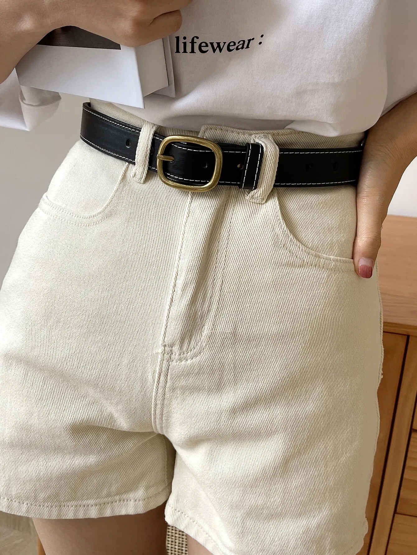 DAZY Rectangle Buckle Belt Casual
DAZY Rectangle Buckle Belt Casual