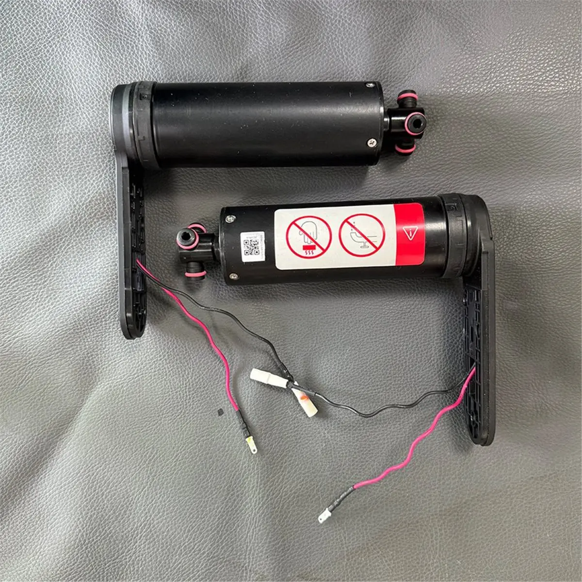 For A30 A30Pro A30ProSteam A30ProCombo Floor Washer Rolling Brush Motor Original
For A30 A30Pro A30ProSteam A30ProCombo Floor Washer Rolling Brush Motor Original