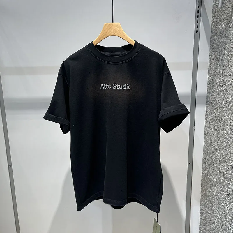 Spring Summer 2025 Men's Loose Fit ort Sve T-irt Floing Faion Brand Heavy Waed Base Layer irt Youth Trend
Spring Summer 2025 Men's Loose Fit ort Sve T-irt Floing Faion Brand Heavy Waed Base Layer irt Youth Trend