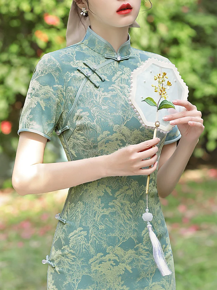 Новинка 2025: Женская летняя ретро-модель класса люкс в молодежном стиле с уникальным дизайном
Новинка 2025: Женская летняя ретро-модель класса люкс в молодежном стиле с уникальным дизайном