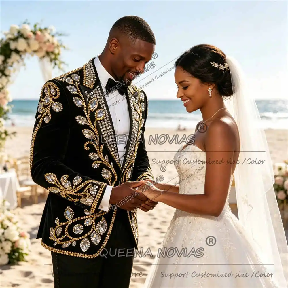 Exclusive Rhinestone Beaded Suit Men For Wedding Slim Fit Single Breasted Prom Blazer Custom Made Velvet Groom Tuxedo Attire 2pc
Exclusive Rhinestone Beaded Suit Men For Wedding Slim Fit Single Breasted Prom Blazer Custom Made Velvet Groom Tuxedo Attire 2pc