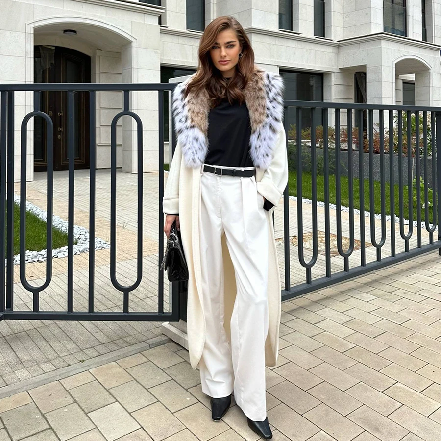 Natural Fur Coat Women Long Real Fox Fur Coat White 2024 Luxury Hot Sales Fur Jacket Women
Natural Fur Coat Women Long Real Fox Fur Coat White 2024 Luxury Hot Sales Fur Jacket Women