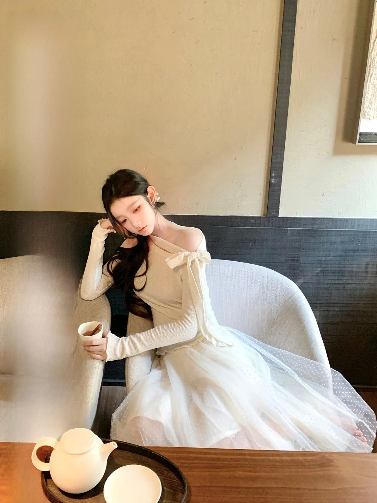 Комплект из двух предметов: топ с длинным рукавом и юбка в стиле Hotdog Winter Snow Princess, облегающий крой, повседневный, молодежный стиль
Комплект из двух предметов: топ с длинным рукавом и юбка в стиле Hotdog Winter Snow Princess, облегающий крой, повседневный, молодежный стиль