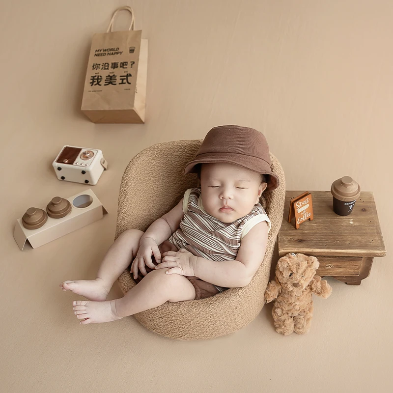 Newborn Photo Shooting Costume vintage theme undershirt 3pcs set bear doll radio accessories studio shooting props Baby Clothing
Newborn Photo Shooting Costume vintage theme undershirt 3pcs set bear doll radio accessories studio shooting props Baby Clothing