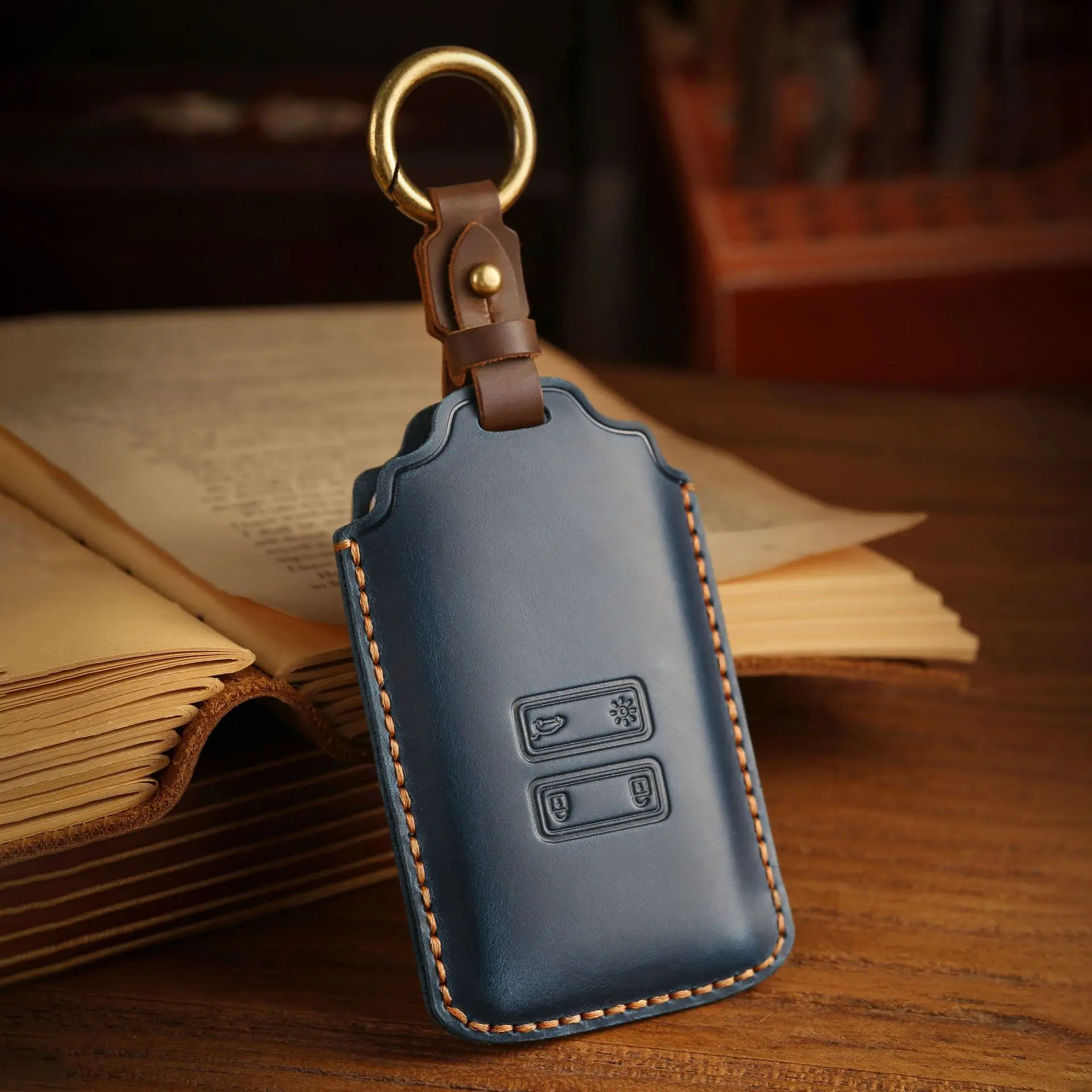 For Renault Koleos Kadjar Clio Captur Megane Talisman Espace Zoe Scenic 4 Arkana Dacia Sandero Leather Car Remote Key Case Cover
For Renault Koleos Kadjar Clio Captur Megane Talisman Espace Zoe Scenic 4 Arkana Dacia Sandero Leather Car Remote Key Case Cover