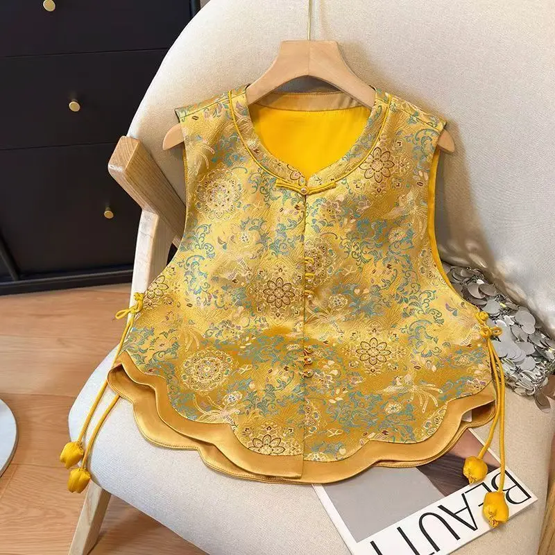 Design Sensation Small Scale National Style Women's Vest Jacket Song Jin Embroidery Flower Pattern Thin Polyester Fiber
Design Sensation Small Scale National Style Women's Vest Jacket Song Jin Embroidery Flower Pattern Thin Polyester Fiber