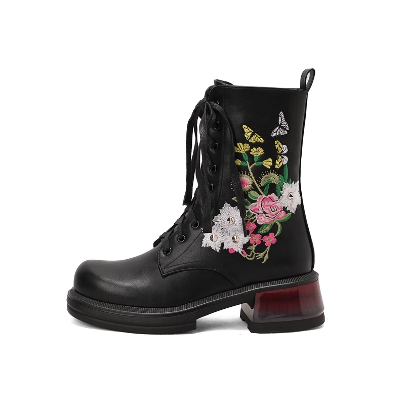 Large Size 43 44 Autumn Winter New Vintage Embroidery Lace Up Ankle Boots Women Black Platform Chunky Heels Footwear Botas Mujer
Large Size 43 44 Autumn Winter New Vintage Embroidery Lace Up Ankle Boots Women Black Platform Chunky Heels Footwear Botas Mujer