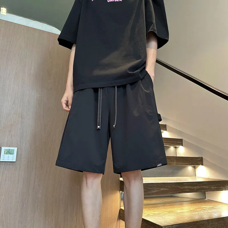 Men's Wide Leg Shorts 2026 High Streetwear Aesthetic Loose Fit Bermuda Shorts Solid Color Drawstring Casual Summer Short Pants
Men's Wide Leg Shorts 2026 High Streetwear Aesthetic Loose Fit Bermuda Shorts Solid Color Drawstring Casual Summer Short Pants