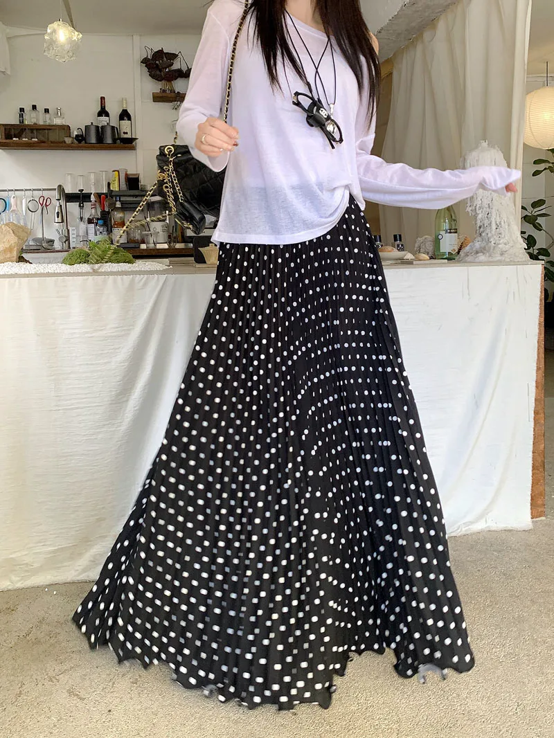 Kumikumi High Waist Polka Dot A-Line Midi Skirt Women's Summer Loose Slimming Pleated Skirt City Commute Korean Style
Kumikumi High Waist Polka Dot A-Line Midi Skirt Women's Summer Loose Slimming Pleated Skirt City Commute Korean Style