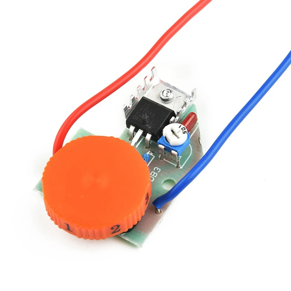 N96R 1 Piece 250V 12A Angle Grinder Polishing Machine Speed Controller Switch Angle Grinder Switch Power Tool Speed Controller
N96R 1 Piece 250V 12A Angle Grinder Polishing Machine Speed Controller Switch Angle Grinder Switch Power Tool Speed Controller