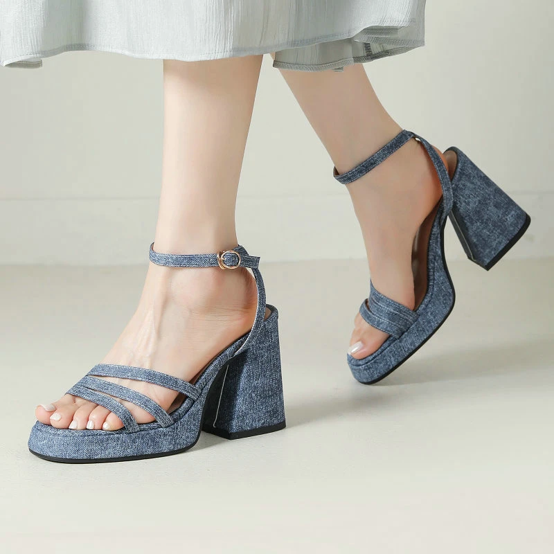 Denim Blue Black Open Toe Strap Women Summer Shoes Platform Fashion Gladiators Chunky High Heels Classic Jeans Sandals For Lady
Denim Blue Black Open Toe Strap Women Summer Shoes Platform Fashion Gladiators Chunky High Heels Classic Jeans Sandals For Lady