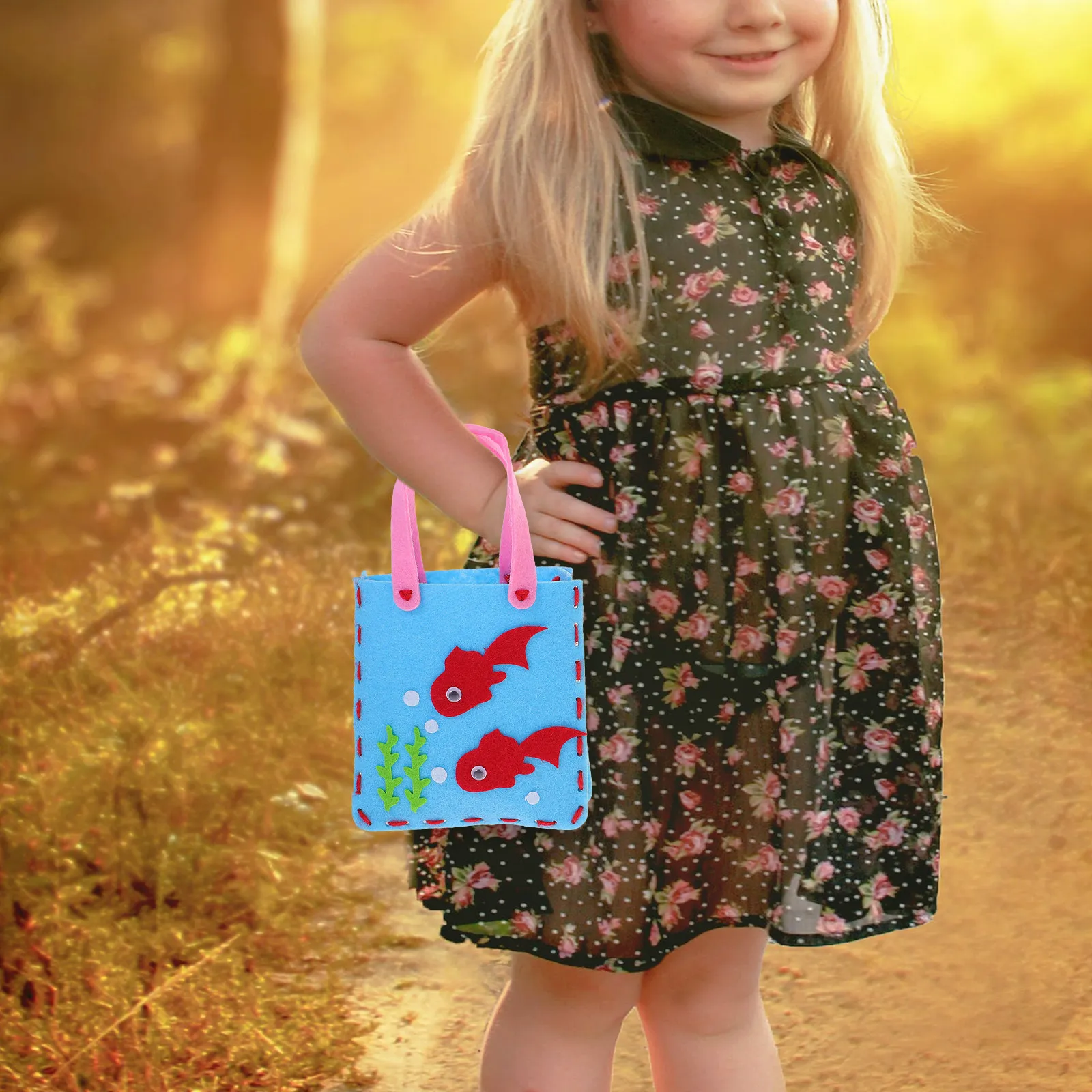 5Sets Children Handbag Cartoon Storage Non-Woven DIY Material Pack Lovely Portable Kids Bag Handmade Handbag Children Crafts Toy
5Sets Children Handbag Cartoon Storage Non-Woven DIY Material Pack Lovely Portable Kids Bag Handmade Handbag Children Crafts Toy