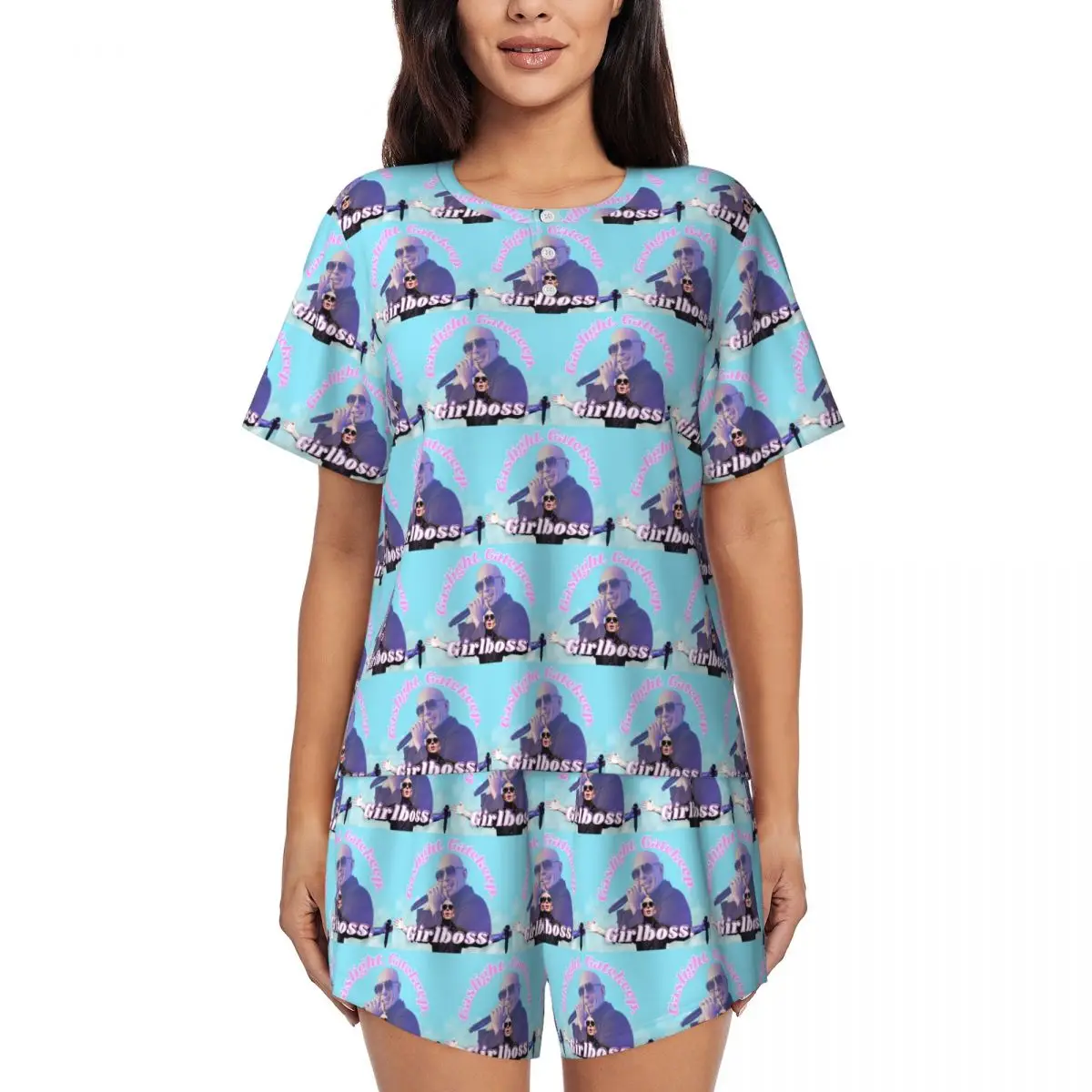 Ночная рубашка с круглым вырезом и короткими рукавами Mr. Worldwide Says To Girlboss для сна, женский свободный пижамный комплект с короткими штанами
Ночная рубашка с круглым вырезом и короткими рукавами Mr. Worldwide Says To Girlboss для сна, женский свободный пижамный комплект с короткими штанами