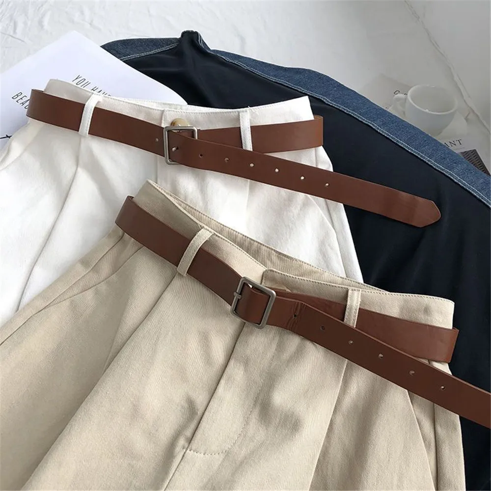 Y2k New Elegant Fashion Belt Short Women White Wide Leg Suit Shorts Summer Ladies Korean High Waist A-Line Short Pants All Match
Y2k New Elegant Fashion Belt Short Women White Wide Leg Suit Shorts Summer Ladies Korean High Waist A-Line Short Pants All Match