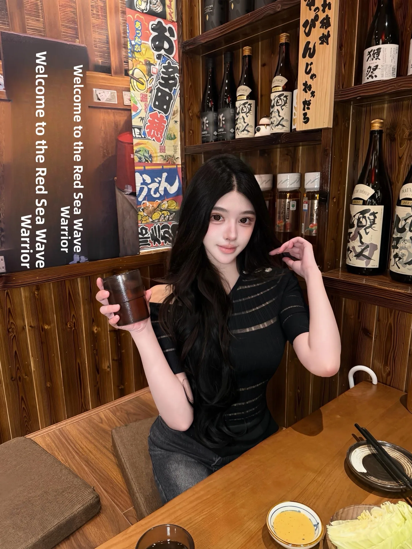 Black Mesh Hollow Knitted Short Sleeve T-Shirt Women's Summer Sexy Slimming Shoulder Baring Top Breathable Comfortable Casual
Black Mesh Hollow Knitted Short Sleeve T-Shirt Women's Summer Sexy Slimming Shoulder Baring Top Breathable Comfortable Casual